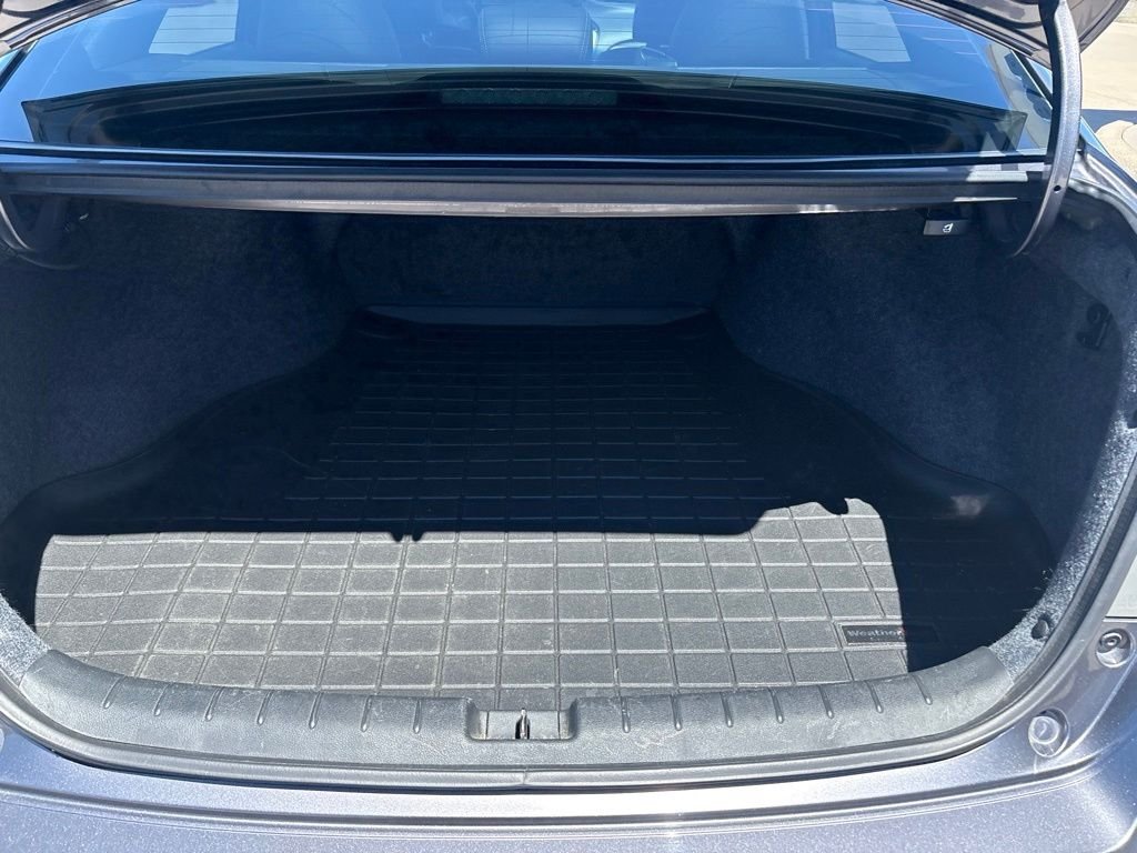 Used 2014 Gray Honda EX-L image 44
