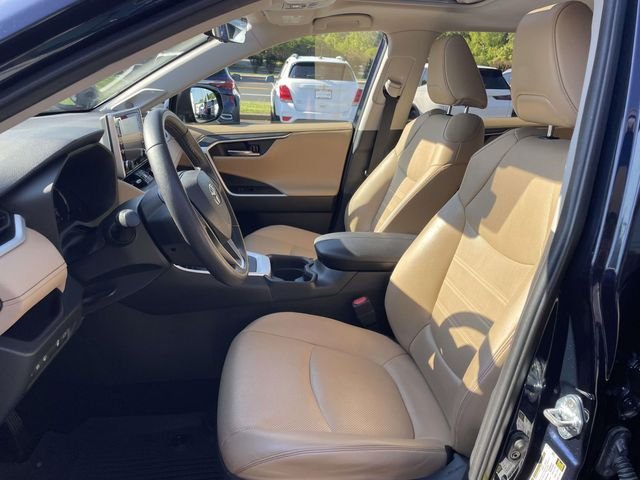 2021 Toyota RAV4 Limited - Photo 17