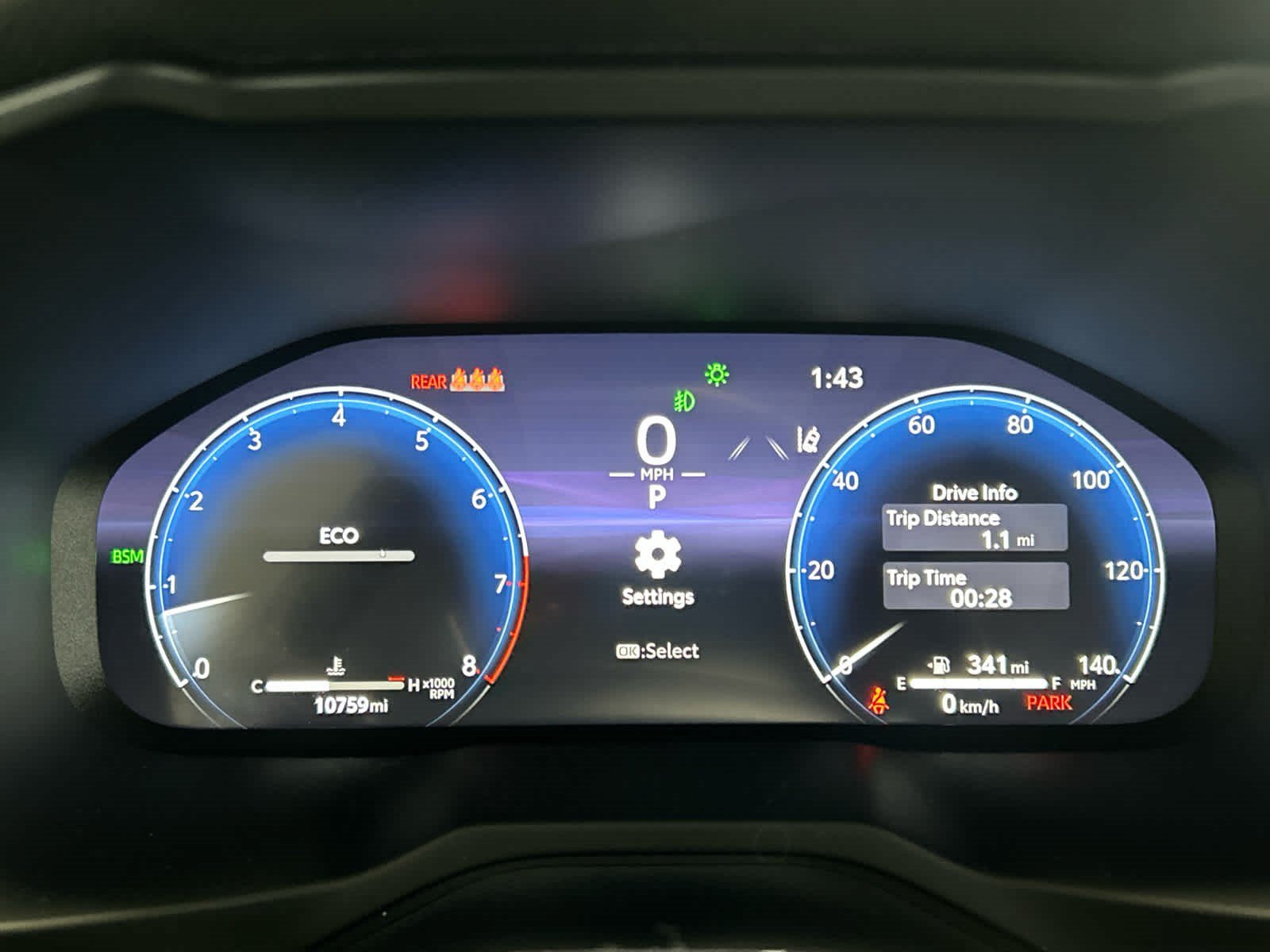 Certified Used 2025 Wind Chill Pearl Toyota Limited image 10