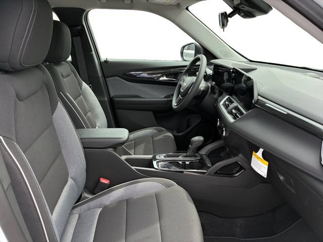 2026 Chevrolet Trailblazer LS - Photo 13