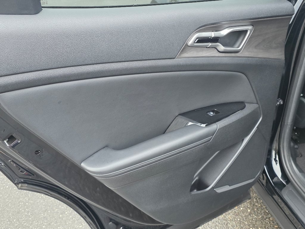 Used 2023 Ebony Black Kia X-Line image 29