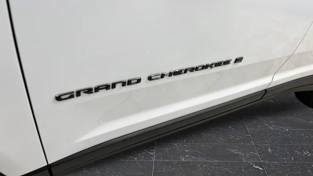 Used 2025 Bright White Clearcoat Jeep Altitude image 37