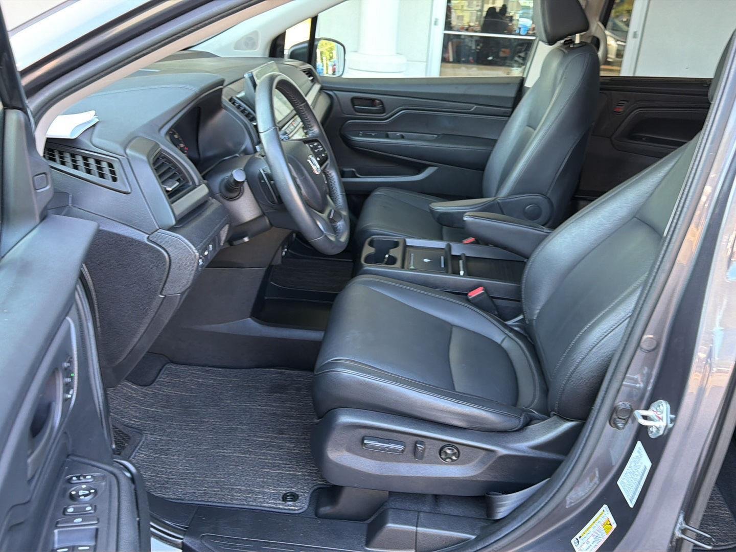 Used 2025  Honda EX-L image 10