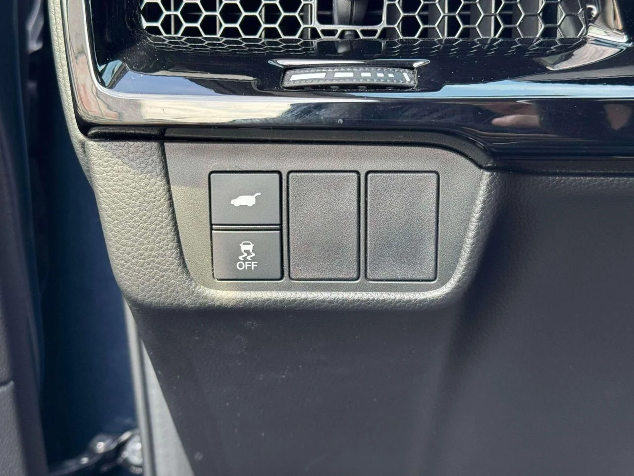 2024 Honda CR-V EX-L - Photo 24