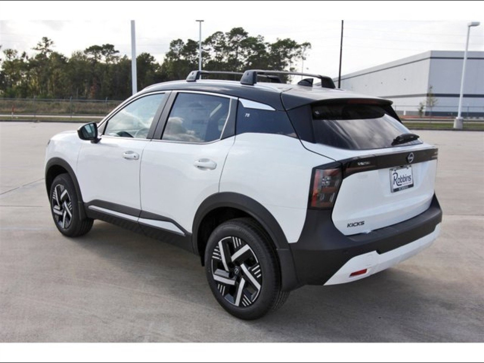 2026 Nissan Kicks SV - 2
