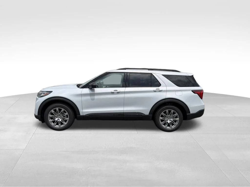 New 2026 Space White Metallic Ford Active image 23