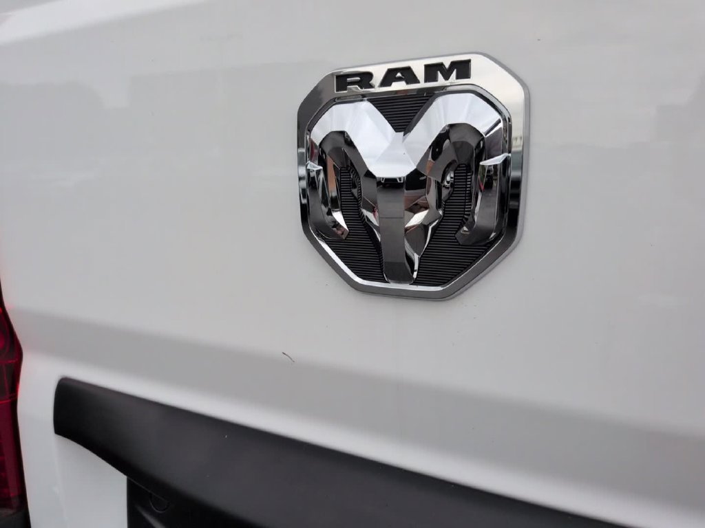 New 2026 Bright White Clear-Coat Exterior Paint RAM  image 8