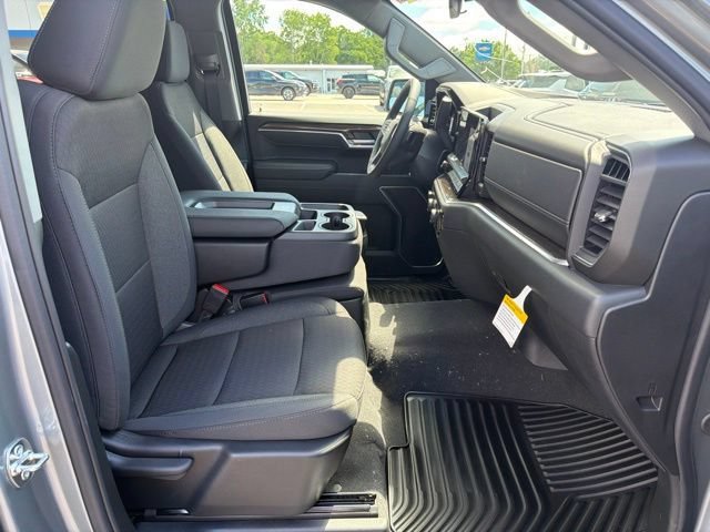 New 2026 Sterling Gray Metallic Chevrolet LT (2FL) image 6