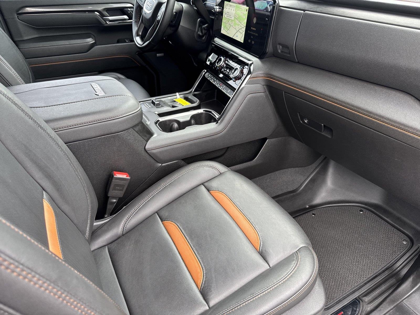 Used 2025 Sterling Metallic GMC AT4 image 36