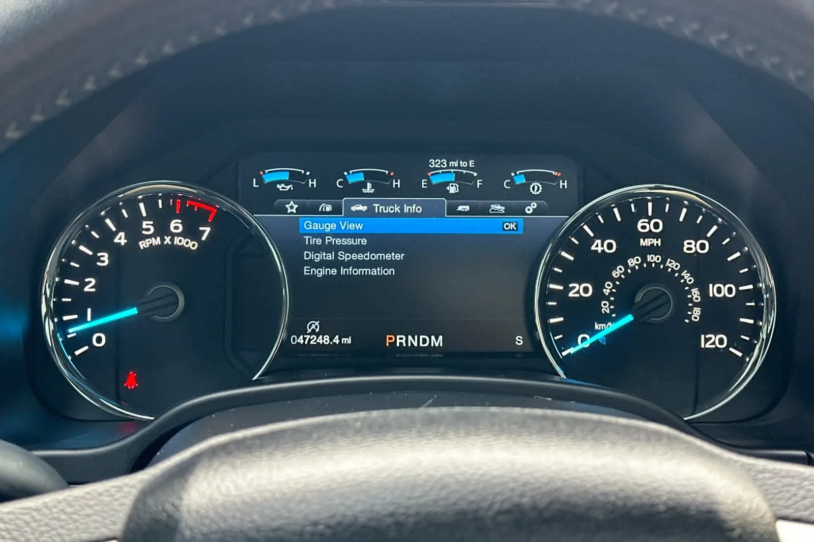 Certified Used 2019 Magnetic Metallic Ford LARIAT image 24