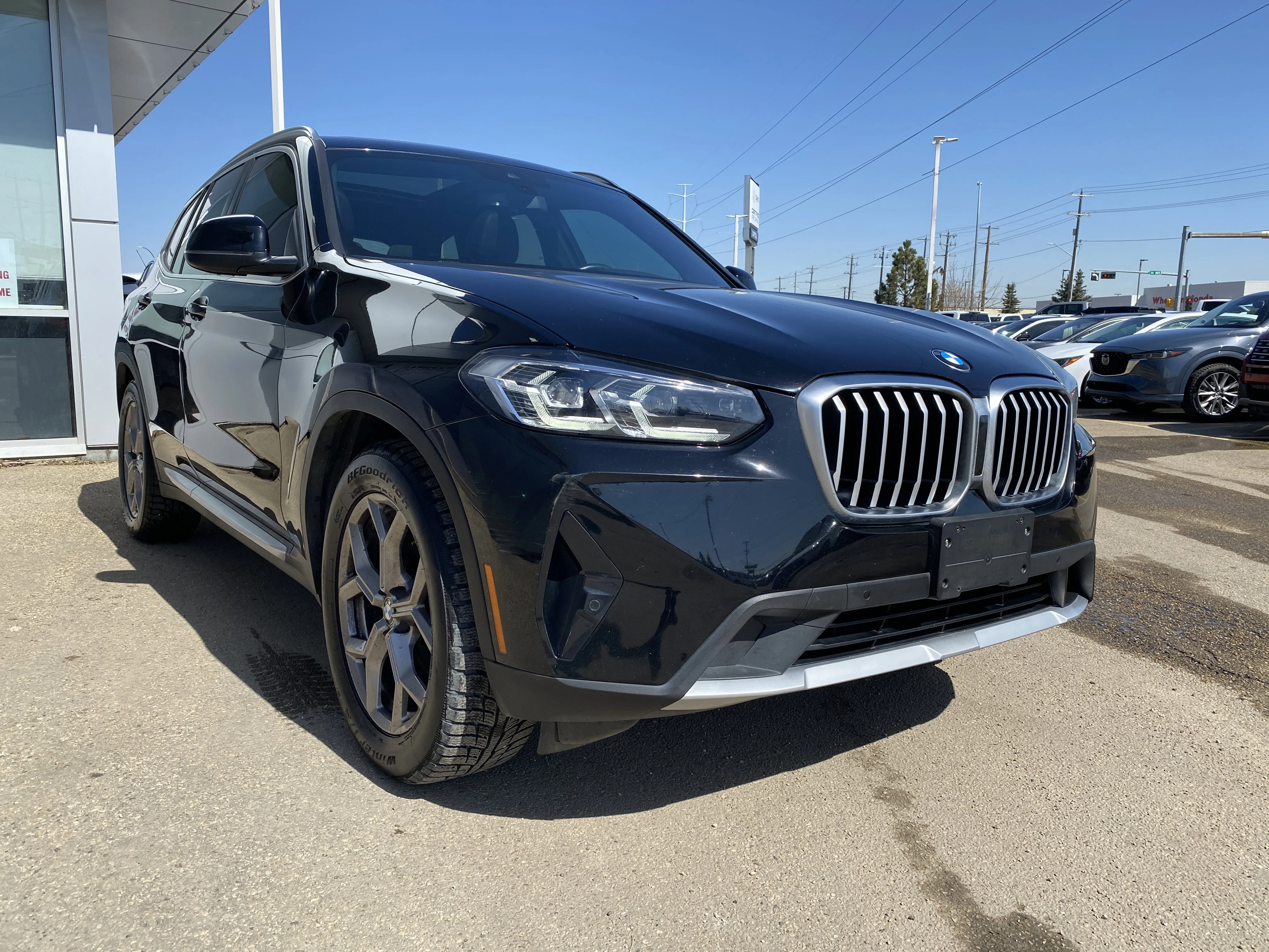 Used 2022 Black BMW xDrive30i * PANORAMIC SUNROOF * DIGITAL DASH * image 6