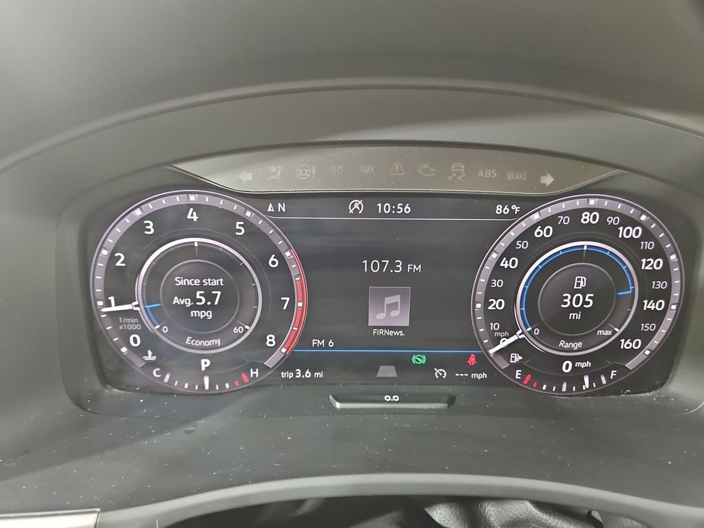 Used 2019 White Volkswagen SEL image 16
