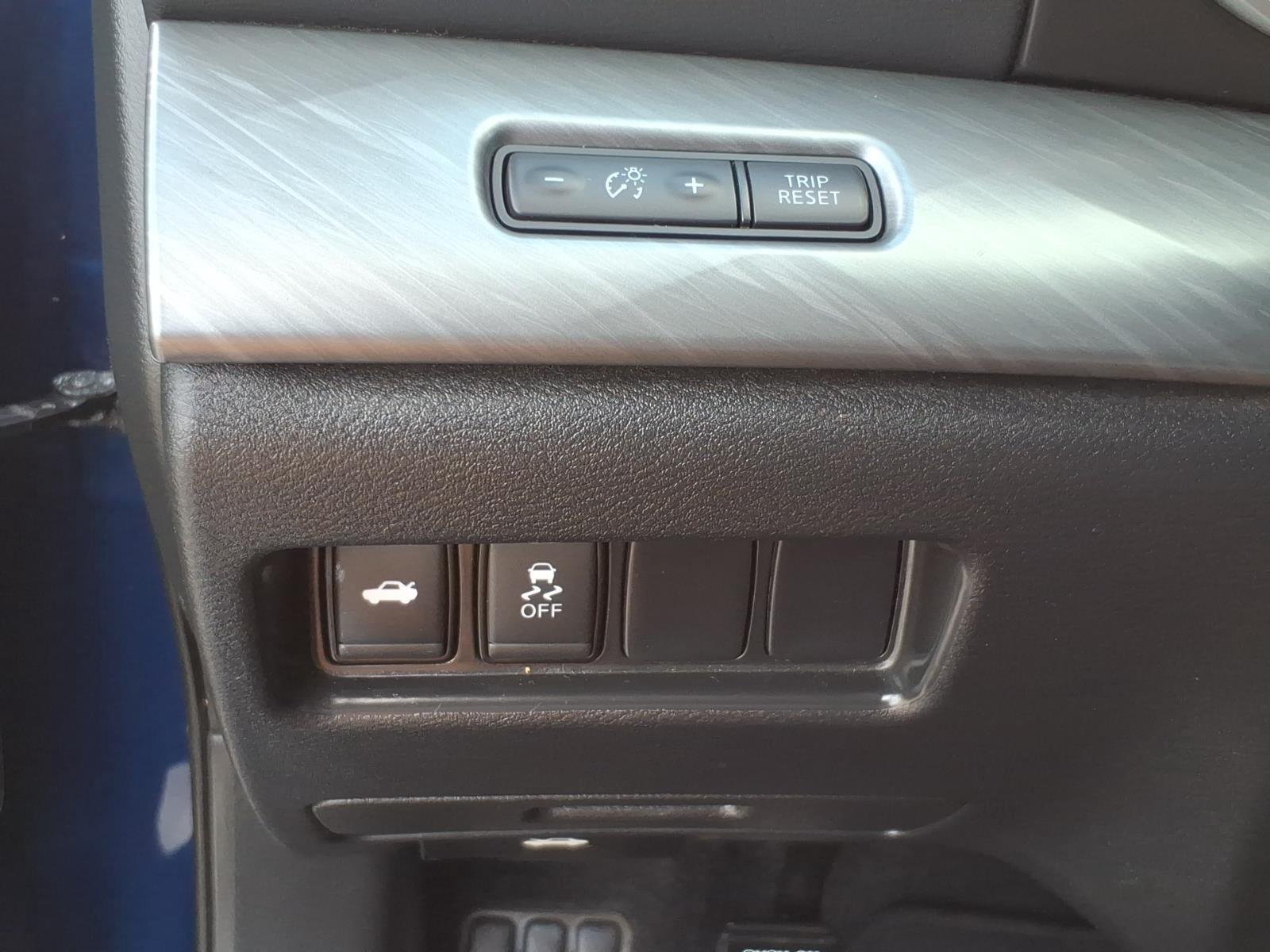 Used 2018 Deep Blue Pearl Nissan SV image 14