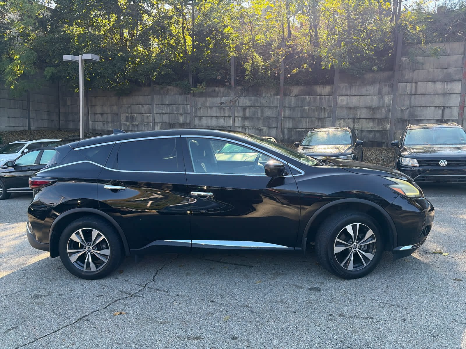 Used 2020 SUPER BLACK Nissan S image 2