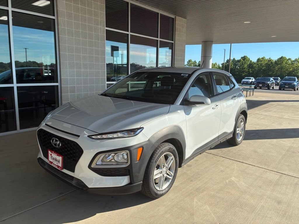 Used 2021 Hyundai Kona SE with VIN KM8K1CAA6MU657197 for sale in Belleville, IL