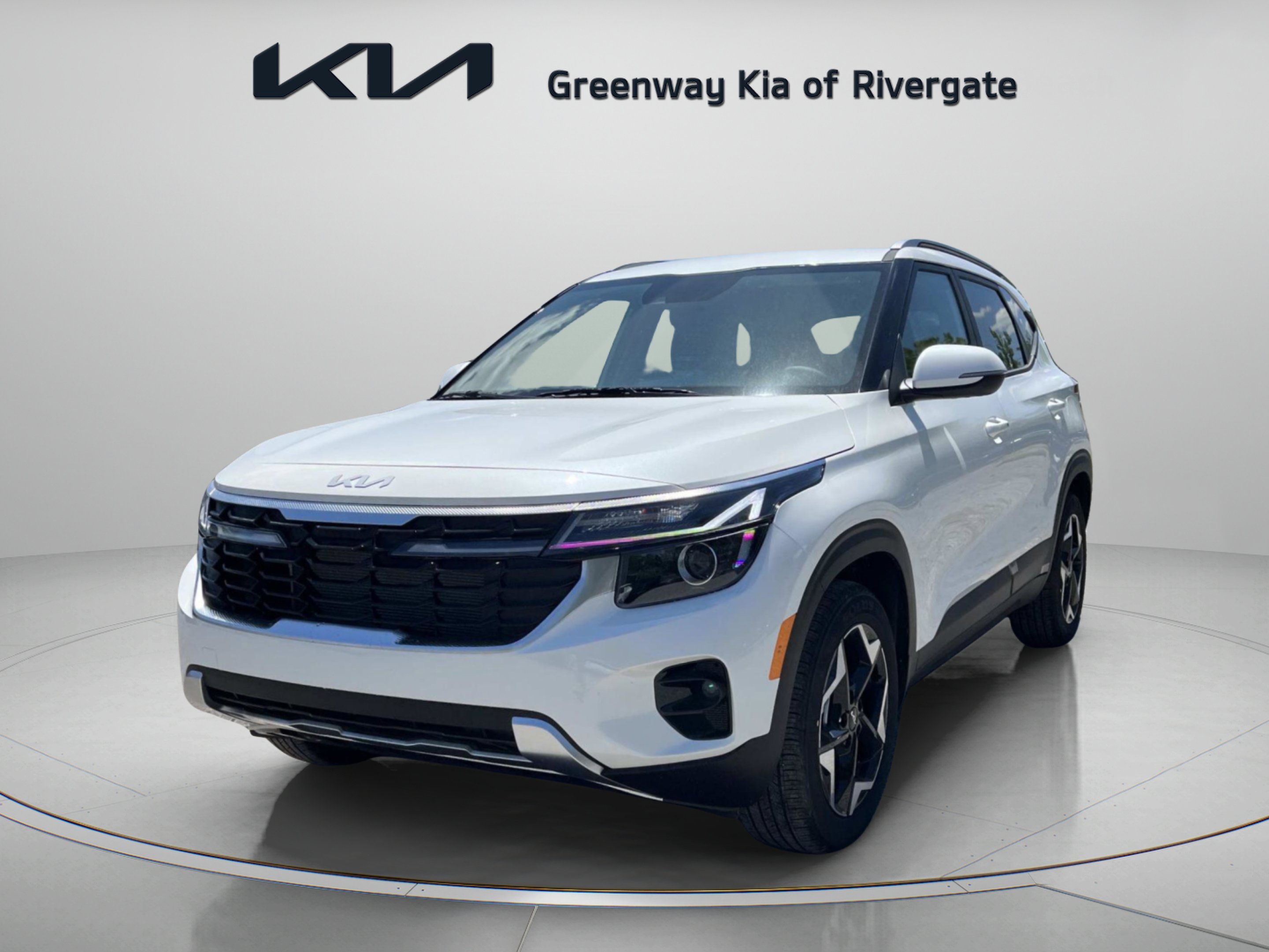 New 2026 Snow White Pearl Kia S image 3