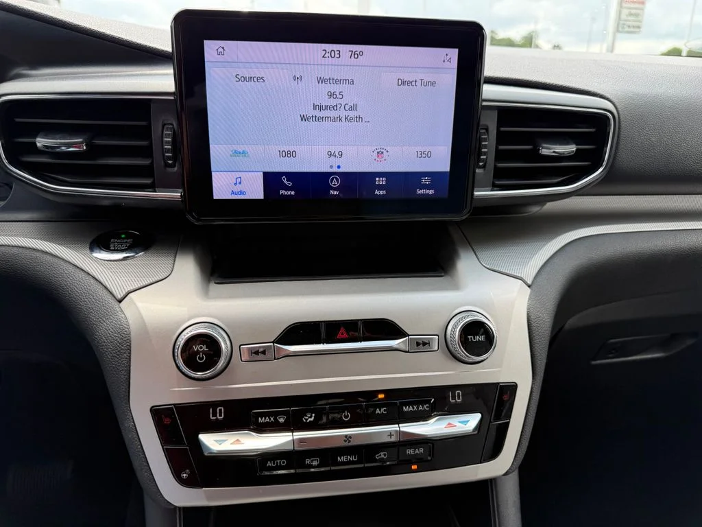 Used 2021 Silver Ford XLT image 11