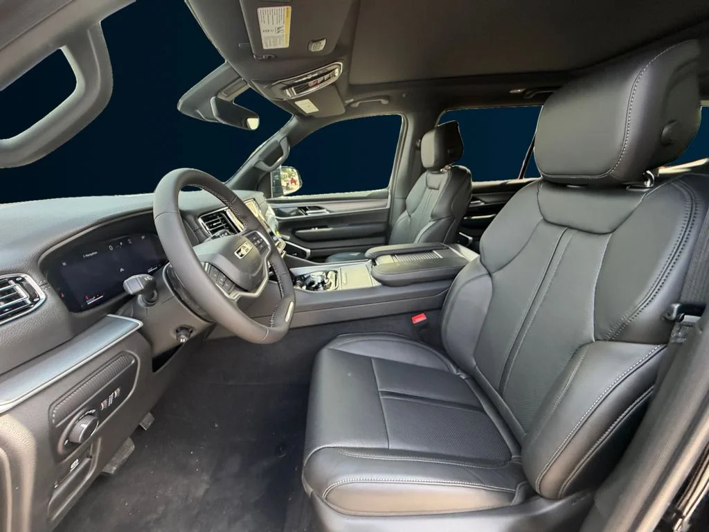 New 2026 Black Jeep  image 10
