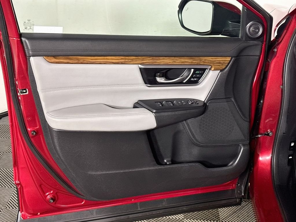 Used 2021 Radiant Red Metallic Honda Touring image 10