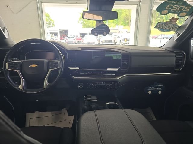 Used 2023 Gray Chevrolet LT image 11