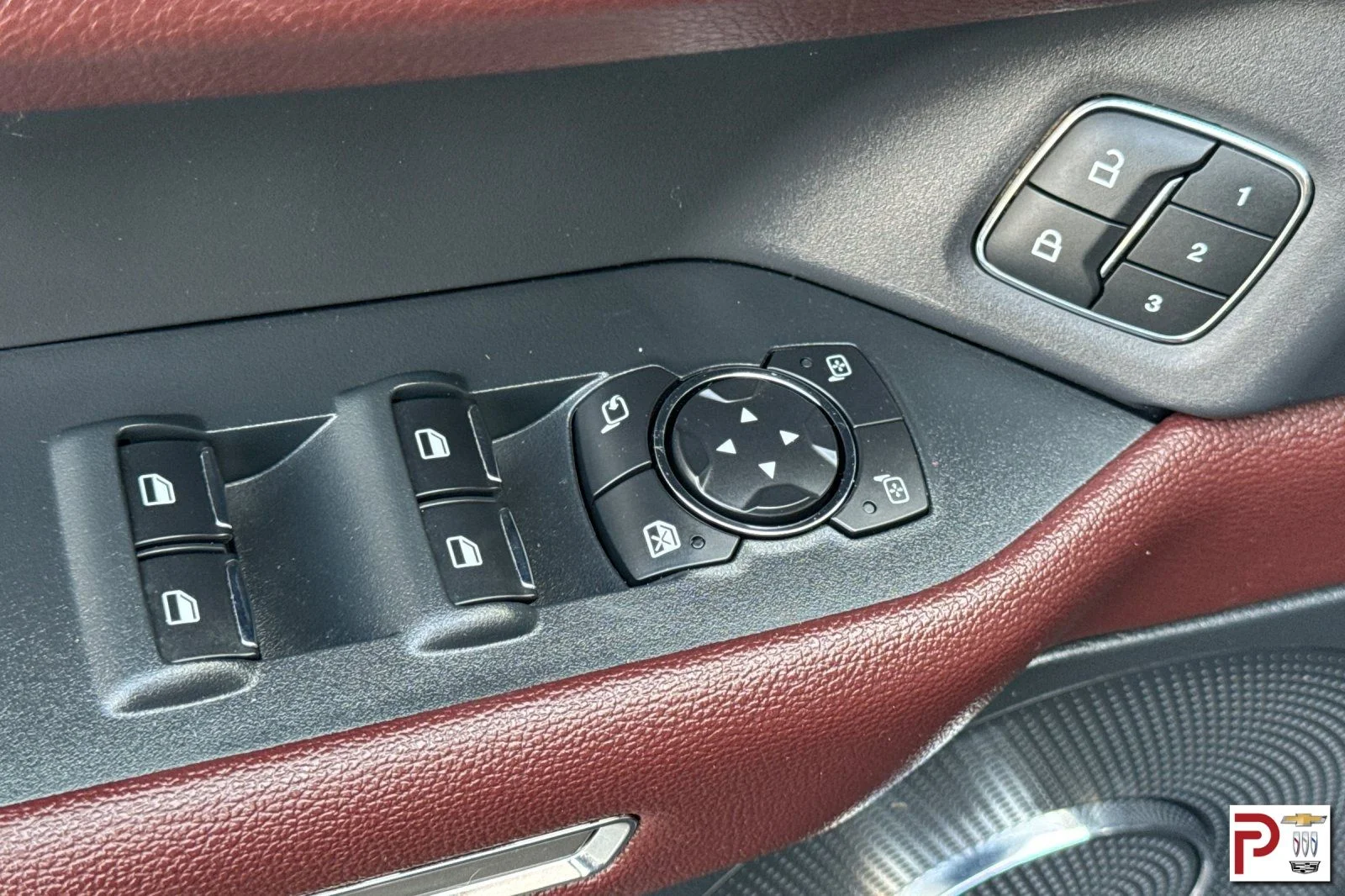 Used 2022 Black Ford Limited image 12