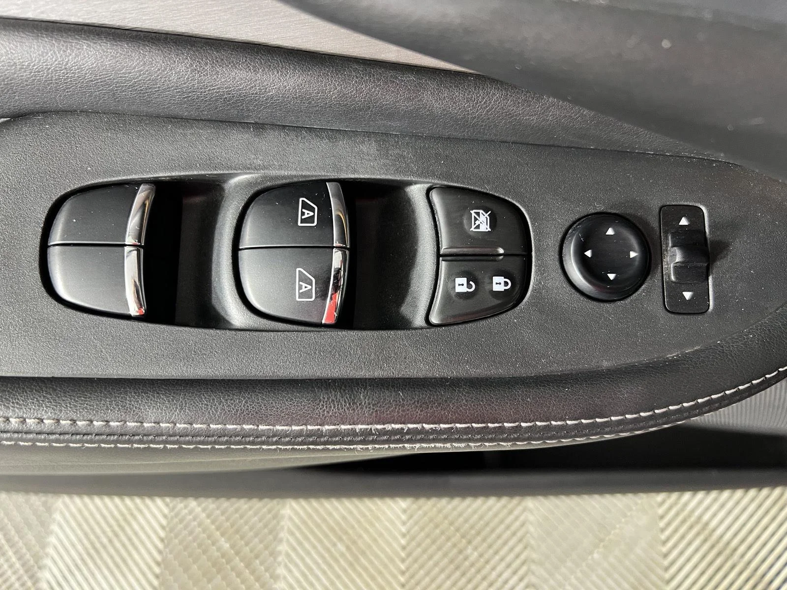 Used 2020 Rd Nissan  image 10