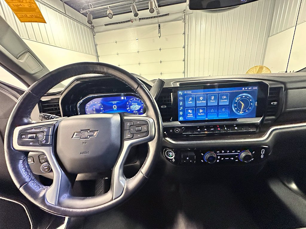 Used 2022 Blue Chevrolet RST image 37