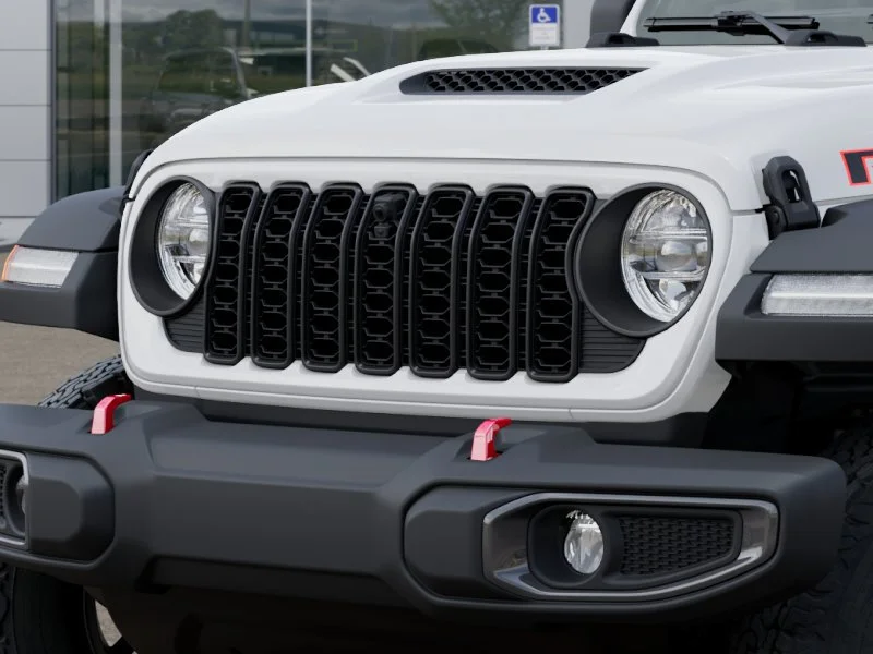 New 2027 Bright White Clear-Coat Paint Jeep Rubicon image 11