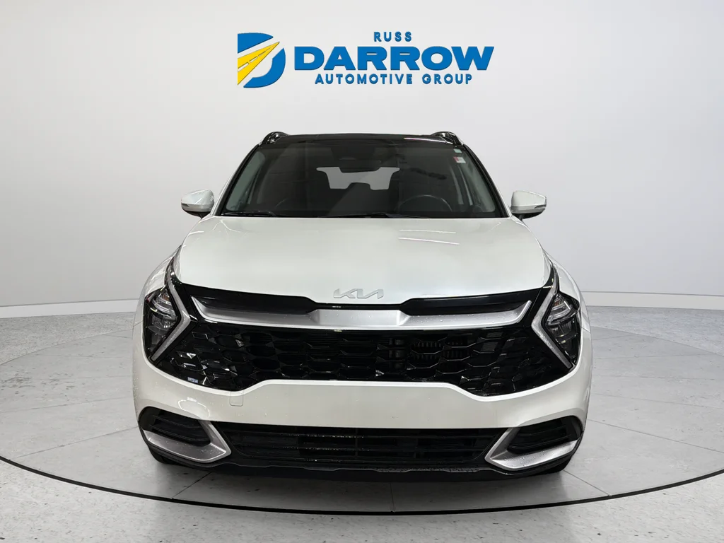 Used 2023 White Kia EX image 8