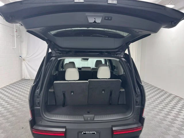 Used 2026 Black Hyundai SEL image 8