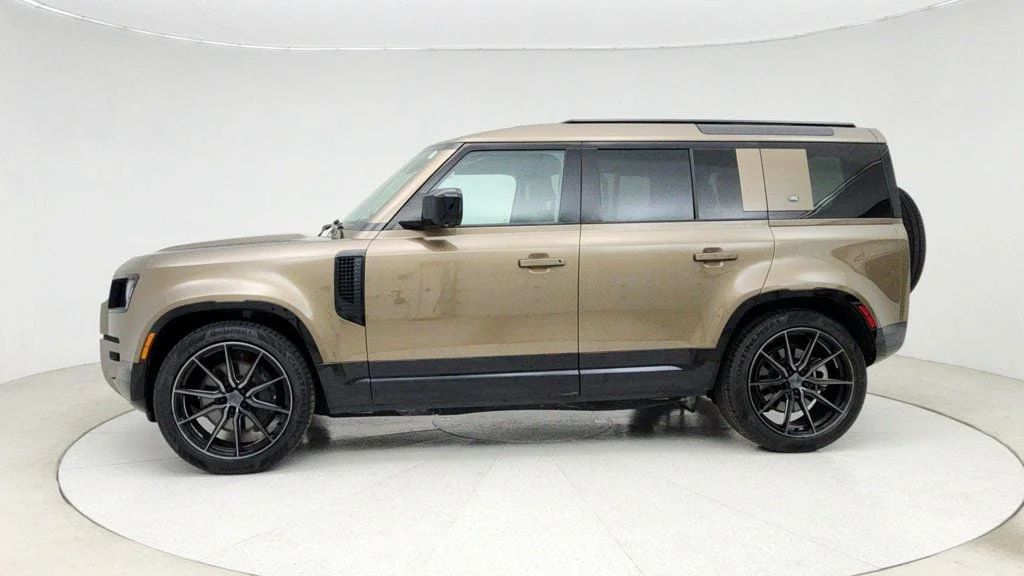 Used 2024 Gondwana Stone Metallic Land Rover 110 P400 X-Dynamic SE w/ 22