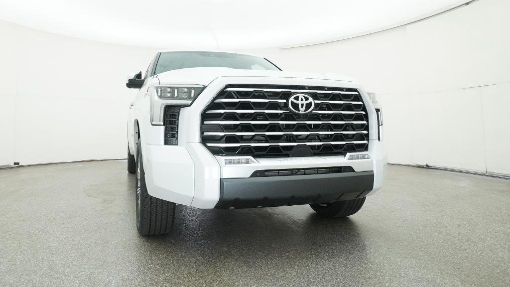 New 2026 Wind Chill Pearl Toyota Capstone image 5