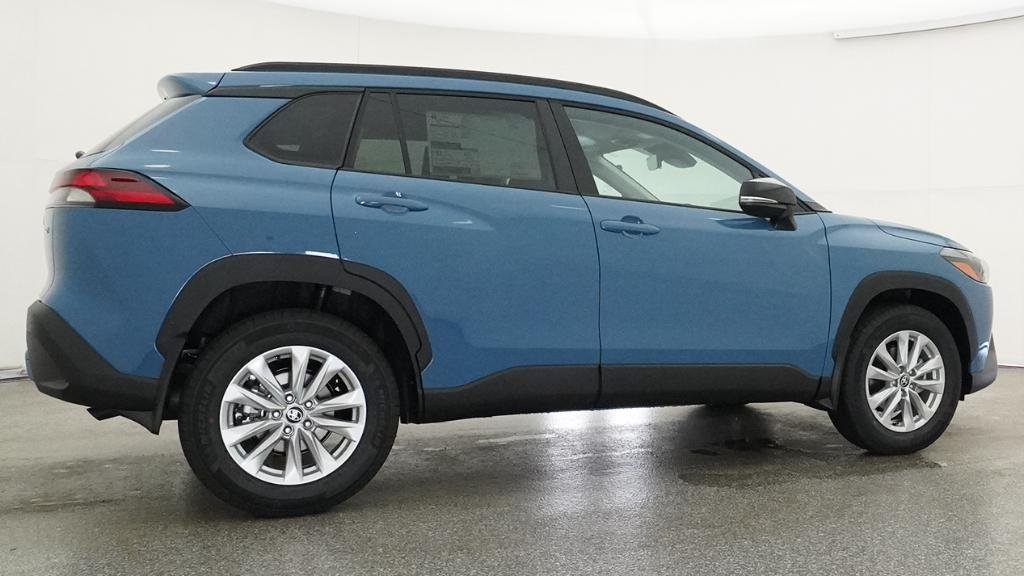 New 2026 Cavalry Blue Toyota LE image 4
