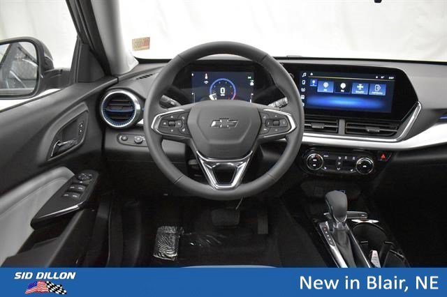 New 2026 Cypress Gray Chevrolet LT image 4