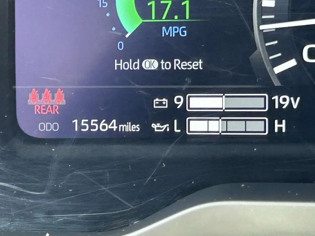 Used 2024  Toyota Limited image 29