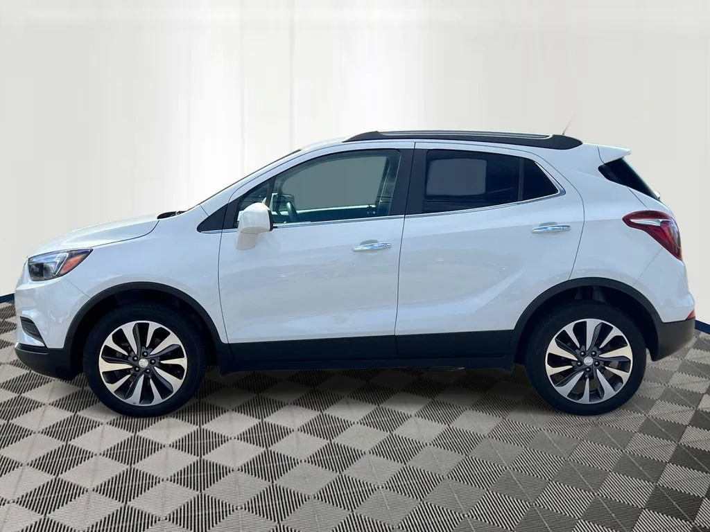 Used 2022 Buick Encore Preferred with VIN KL4CJESM0NB565748 for sale in Eastpointe, MI