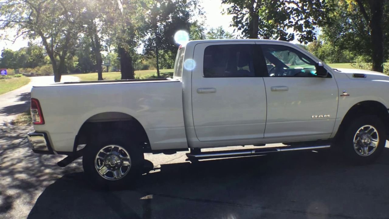 Used 2021 Bright White Clearcoat Ram Big Horn image 9