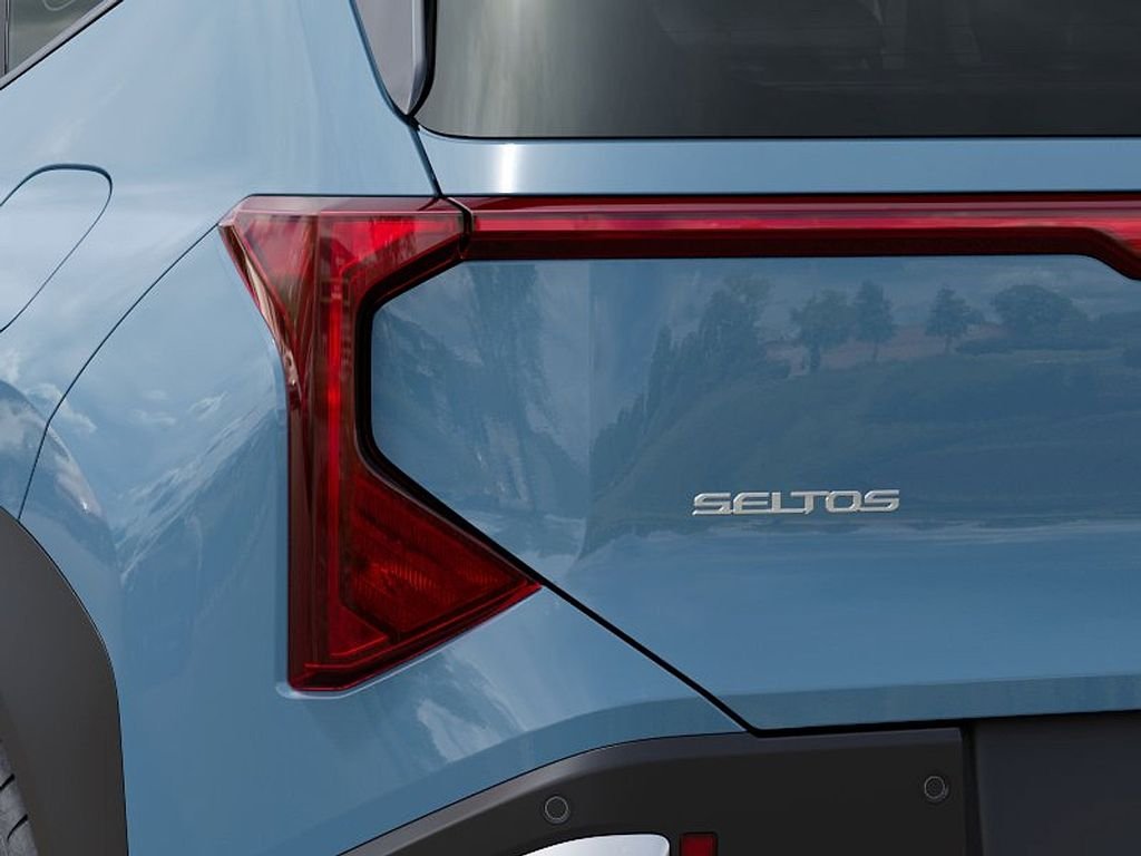 New 2027 Frost Blue / Black Roof Kia S image 11