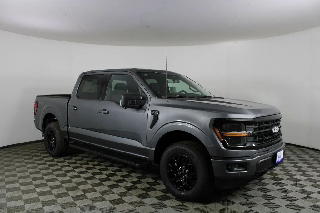 New 2026 Carbonized Gray Metallic Ford XLT image 1