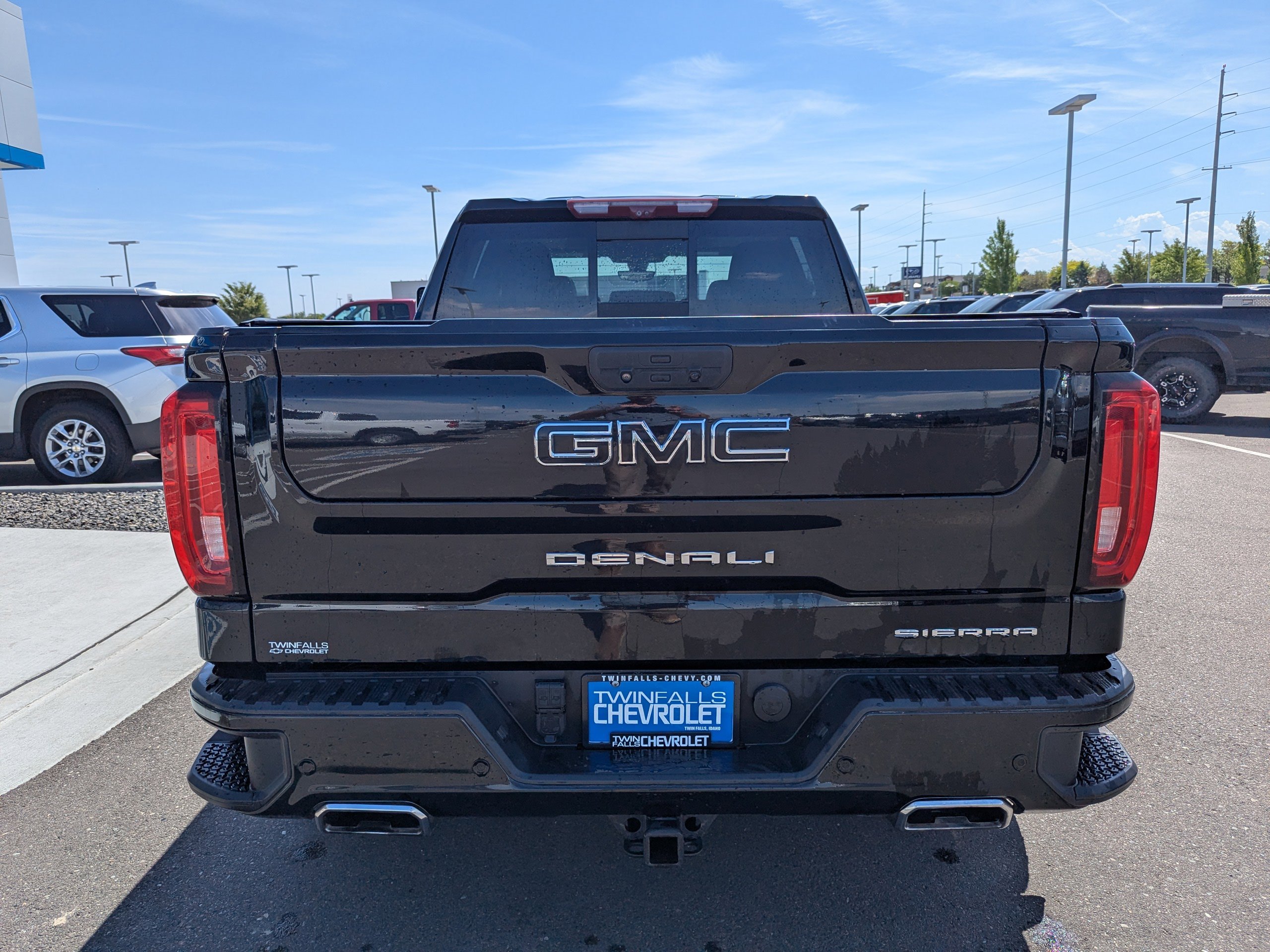 Used 2021 Black GMC Denali image 38