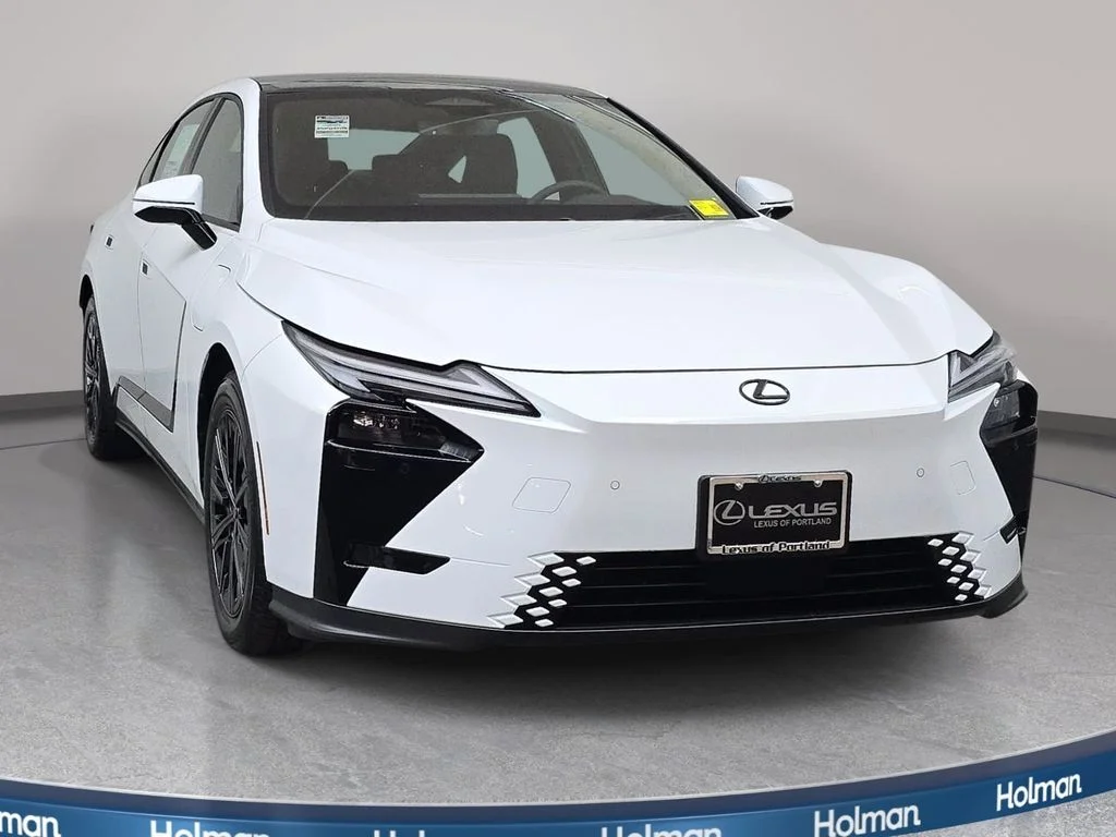 New 2026 Ultra White Lexus PREMIUM AWD image 2