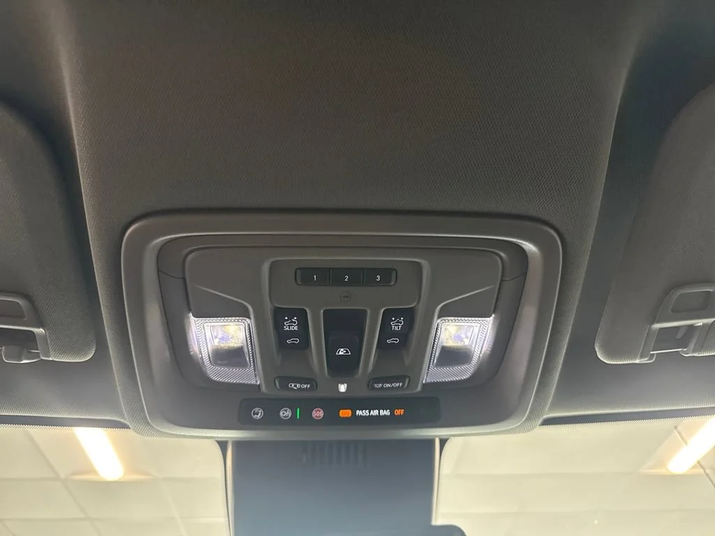 New 2026 Onyx Black GMC SLT image 16
