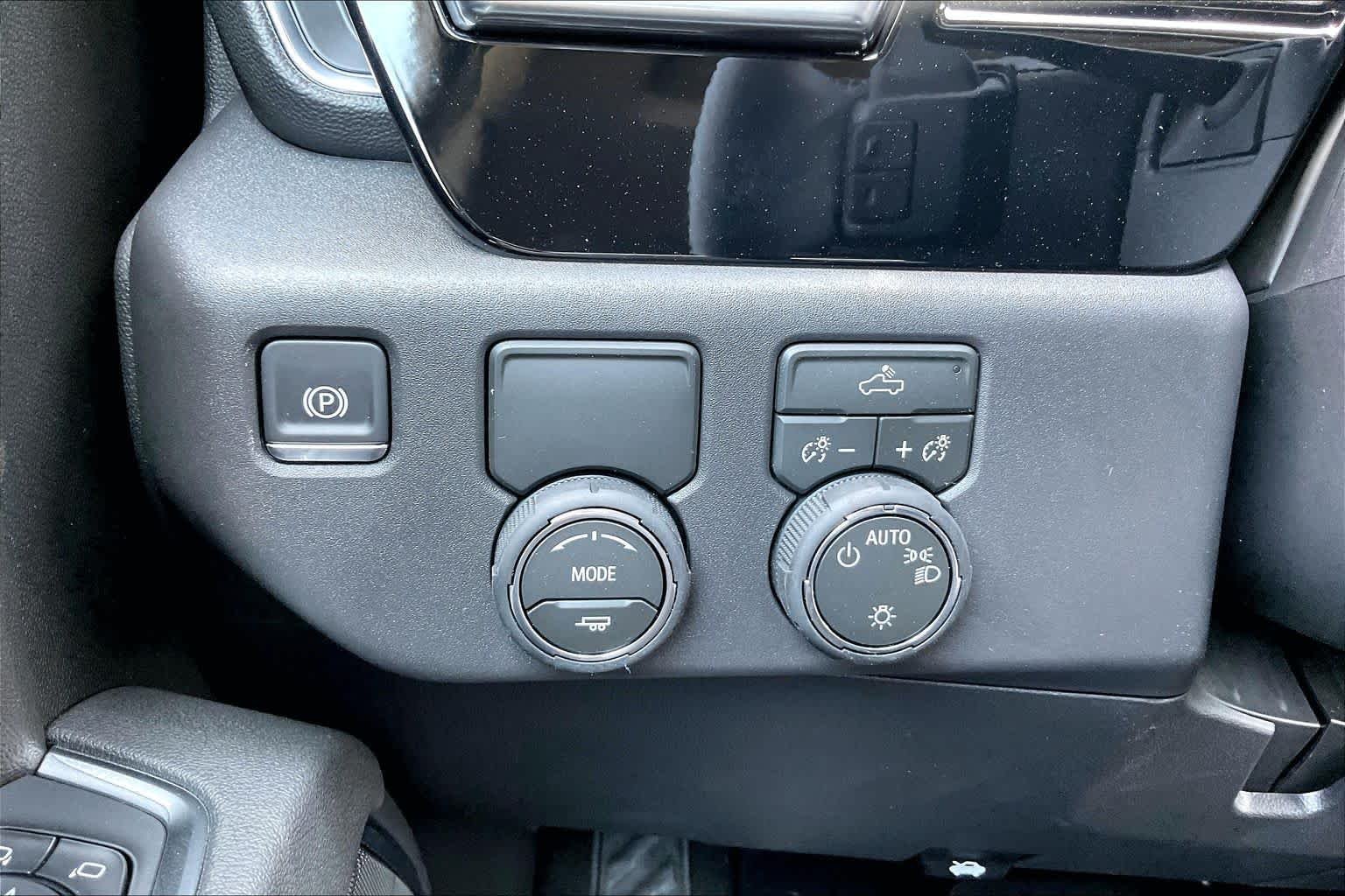 2026 Chevrolet Silverado 1500 LT - Photo 18