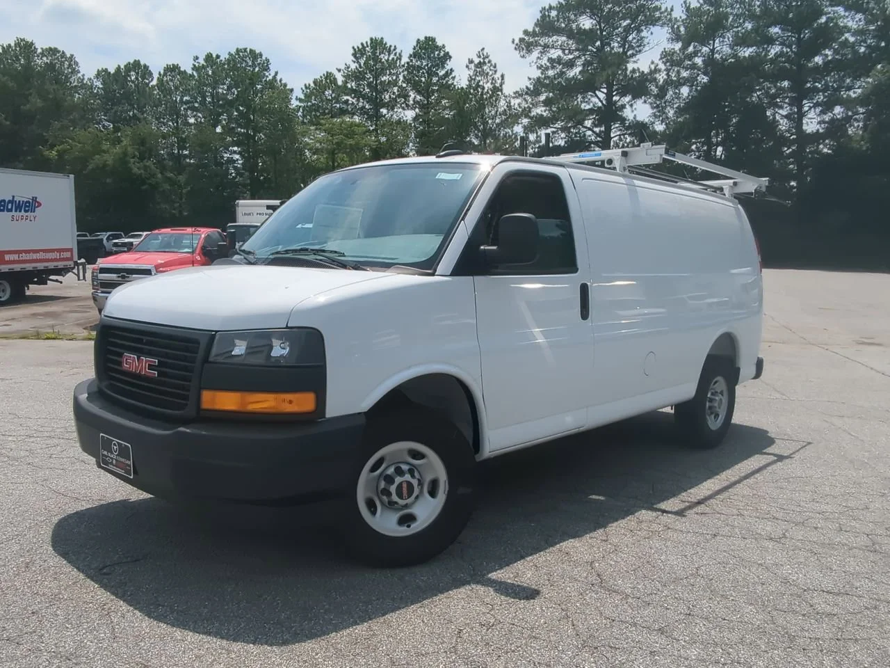 2025 GMC Savana 2500's photo
