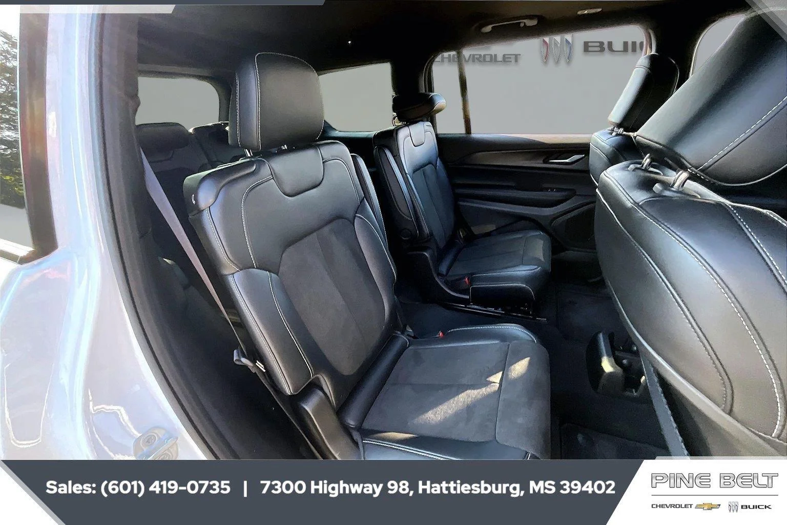 Used 2025 White Jeep Altitude X 4x2 image 20
