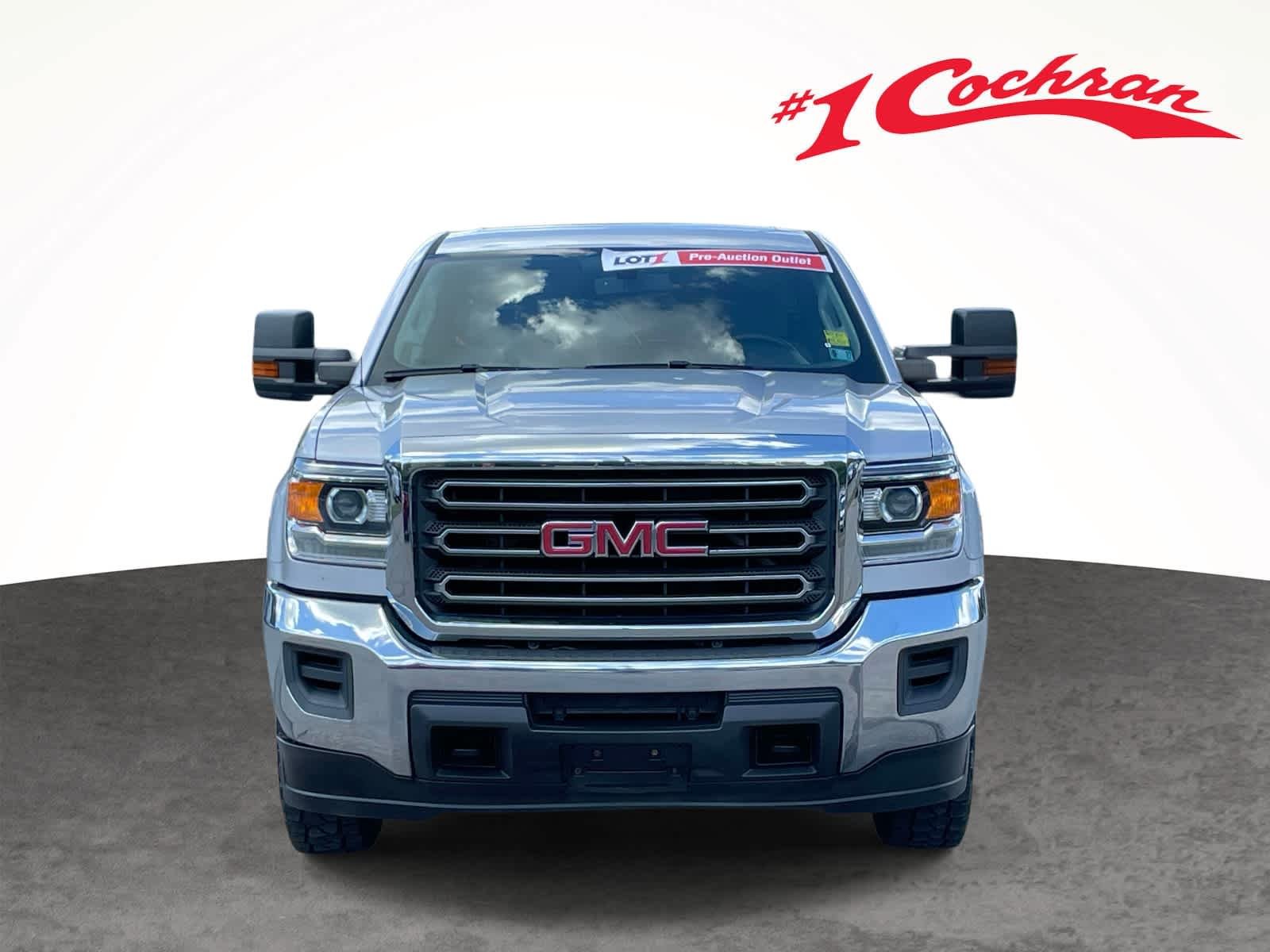 Used 2019 Quicksilver Metallic GMC  image 12