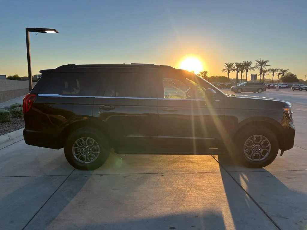 Used 2025 Black Ford Active image 10
