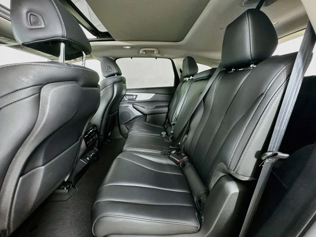 Used 2023  Acura Technology image 31