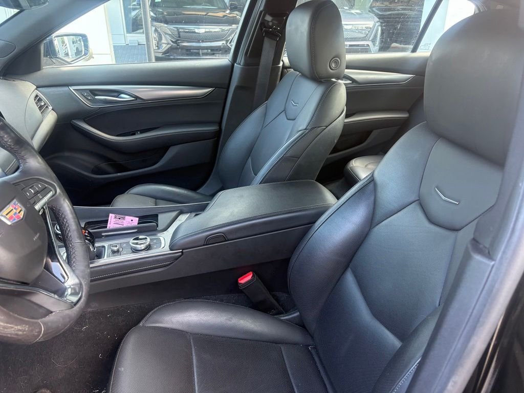 Used 2025 Black Cadillac Premium Luxury image 11