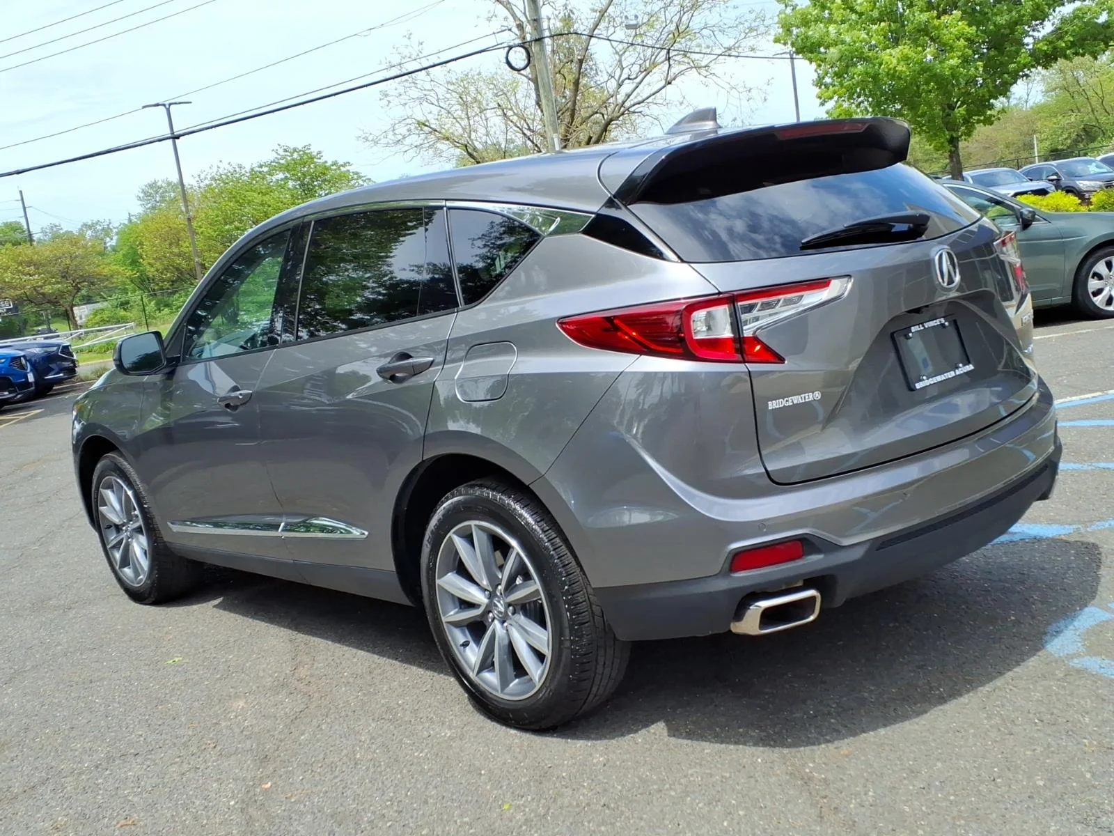Used 2024 Liquid Carbon Metallic Acura SH-AWD TECH image 4